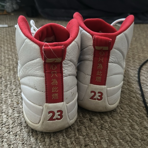 Jordan 12 Retro “Fiba” Size 10 Men’s - Picture 4 of 4